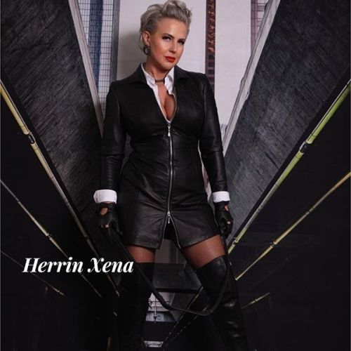 Galeriebild 16 von Herrin Xena